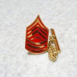 画像1: 米軍放出品 U.S.M.C  TIE TAC　MATR SGT　マスターサージェントネクタイピン (1)