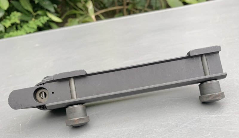 画像8: 米軍実物 M4/M16 キャリングハンドル カーディナル・フォージ (8)