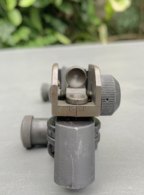 画像2: 米軍実物 M4/M16 キャリングハンドル カーディナル・フォージ (2)