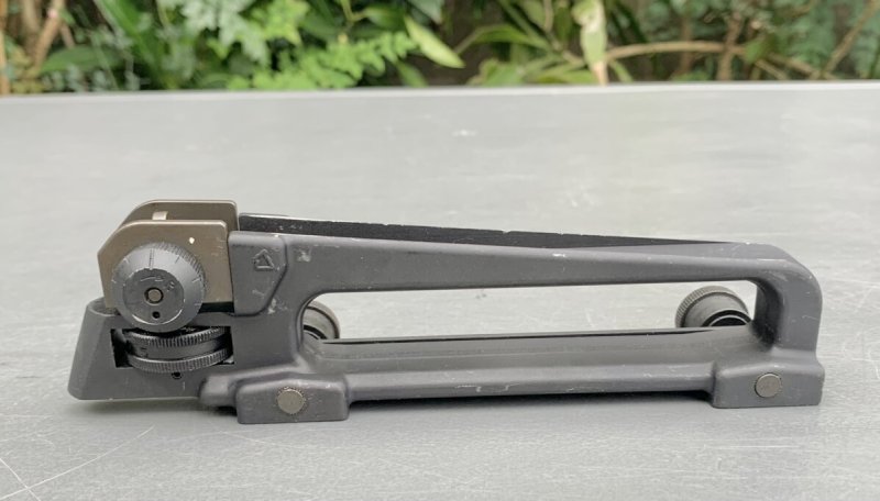 画像4: 米軍実物 M4/M16 キャリングハンドル カーディナル・フォージ (4)