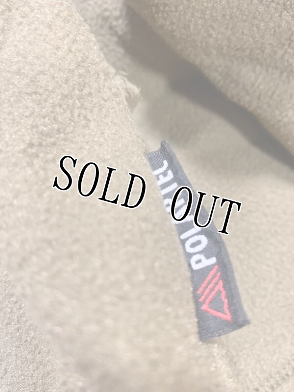 画像7: 米海兵隊実物 USMC ポーラテックフリース　コヨーテ　SMALL (7)