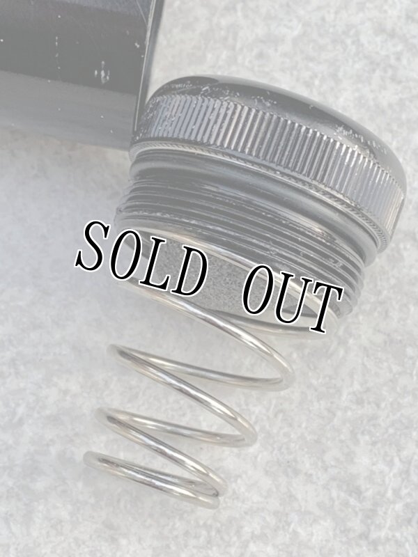 画像8: 米軍放出品 MAG-LITE 6Dセル 護身用 警棒マグライト (8)