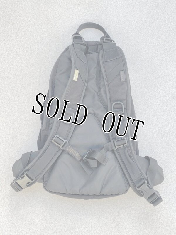 画像2: 米軍放出品 CAMELBAK M.U.L.E  ハイドレーション バッグ (2)