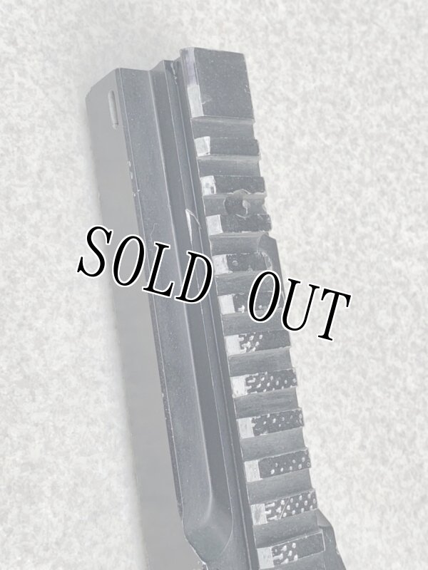 画像7: 米軍実物  M240 Metal Feed Cover  with Scope Rail Base (7)