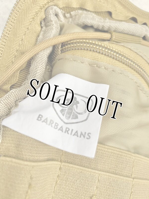 画像4: 米軍放出品 Barbarians タクティカル ツールポーチ (4)