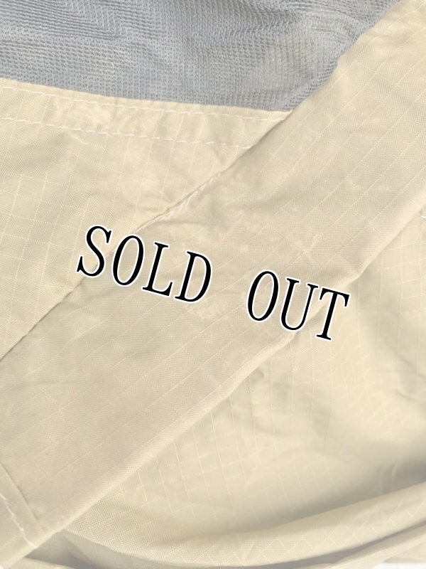 画像10: 海兵隊実物 ポップアップ テント コヨーテ 蚊帳  (10)