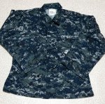 画像1: 米軍実物　US NAVY,　迷彩ジャケット　S-XX SHORT (1)