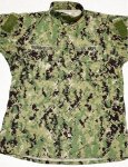 画像2: 米軍実物,US NAVY,　AOR2　NUW　迷彩ジャケット　TYPEIII　L-XL (2)