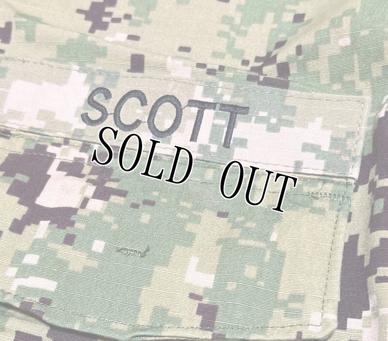 画像3: 米軍実物,US NAVY, AOR2 NUW 迷彩ジャケット TYPEIII M-R (3)