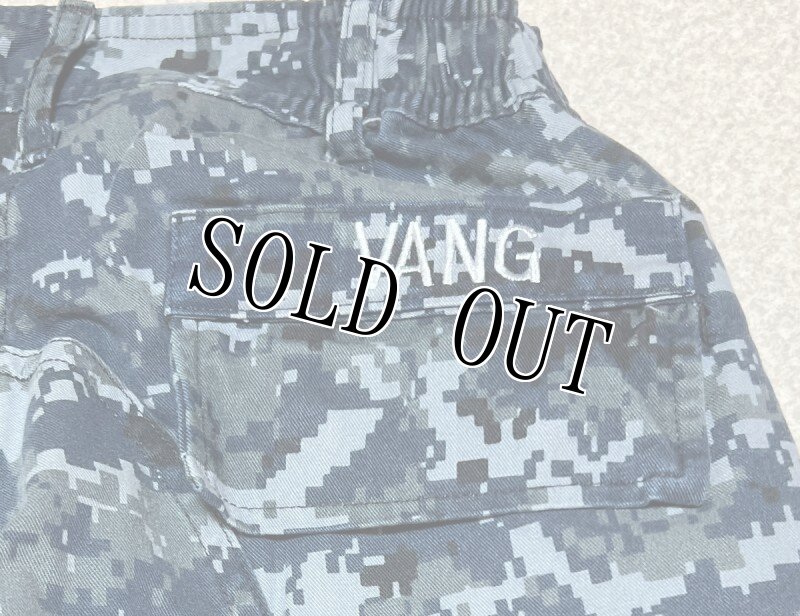 画像4: 米海軍実物　US NAVY,　迷彩パンツ 　S-X SHORT (4)