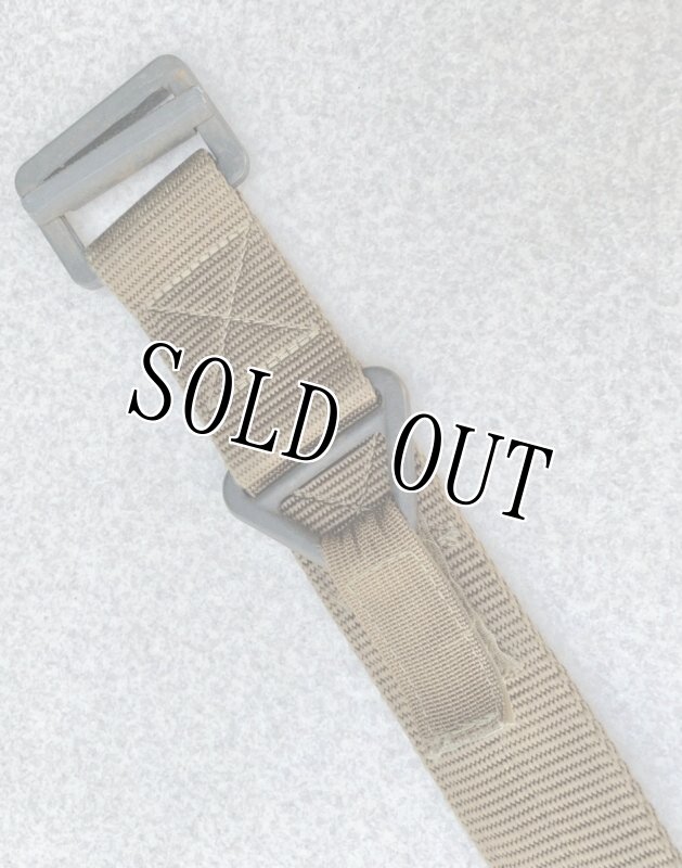 画像2: 米軍放出品 TAC SHIELD リガー ベルト TAN MEDIUM (2)