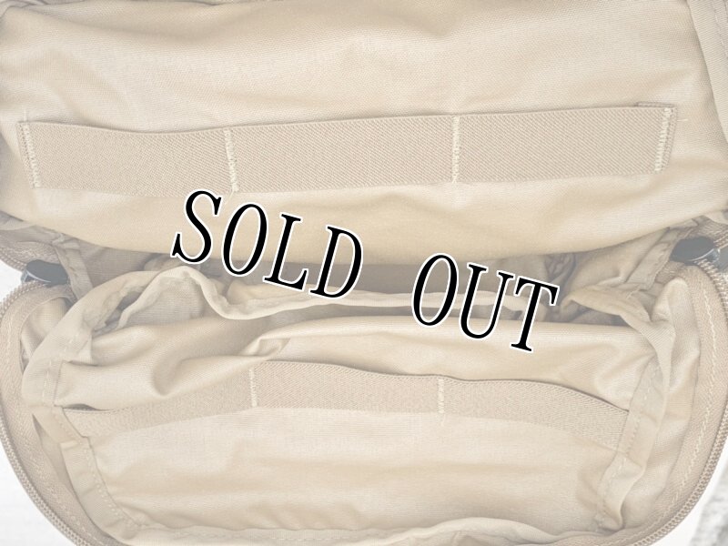 画像9: 米軍実物  MYSTERY RANCH NICE RATS   メディックパック コヨーテ (9)