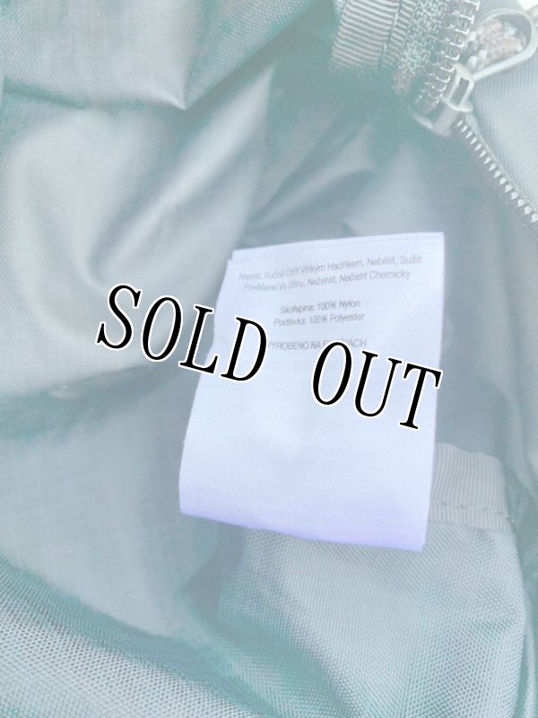 画像9: 米軍放出品 MOUNTAIN HARDWEAR   ウルトラライトウェイト15L  (9)