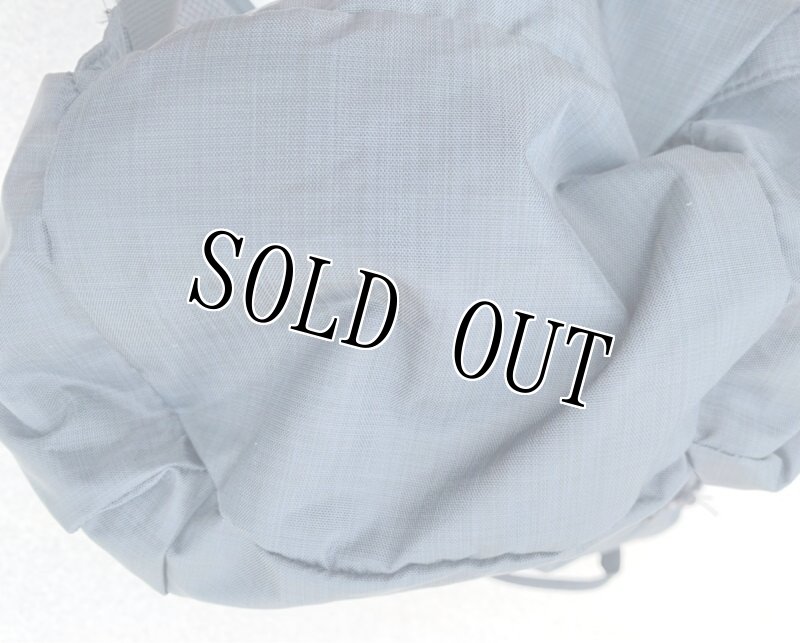 画像6: 米軍放出品 MOUNTAIN HARDWEAR   ウルトラライトウェイト15L  (6)