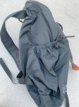 画像2: 米軍放出品 MOUNTAIN HARDWEAR   ウルトラライトウェイト15L  (2)