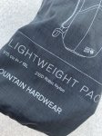 画像14: 米軍放出品 MOUNTAIN HARDWEAR   ウルトラライトウェイト15L  (14)