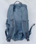 画像3: 米軍放出品 MOUNTAIN HARDWEAR   ウルトラライトウェイト15L  (3)