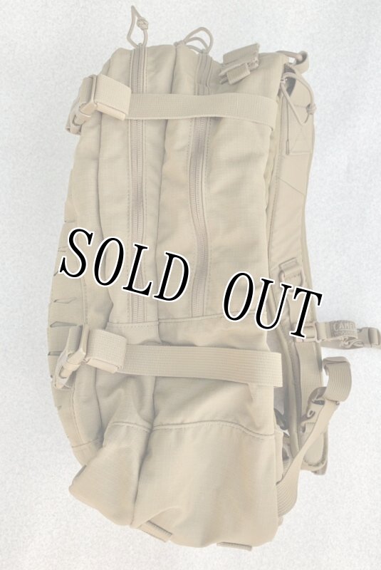 画像3: 米軍放出品  Camelbak  キャメルバック  ハイドレーションバッグ H.A.W.G（ホーグ）　コヨーテ (3)