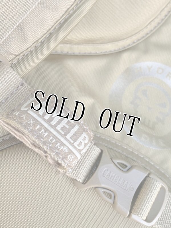 画像9: 米軍放出品  Camelbak  キャメルバック  ハイドレーションバッグ H.A.W.G（ホーグ）　コヨーテ (9)