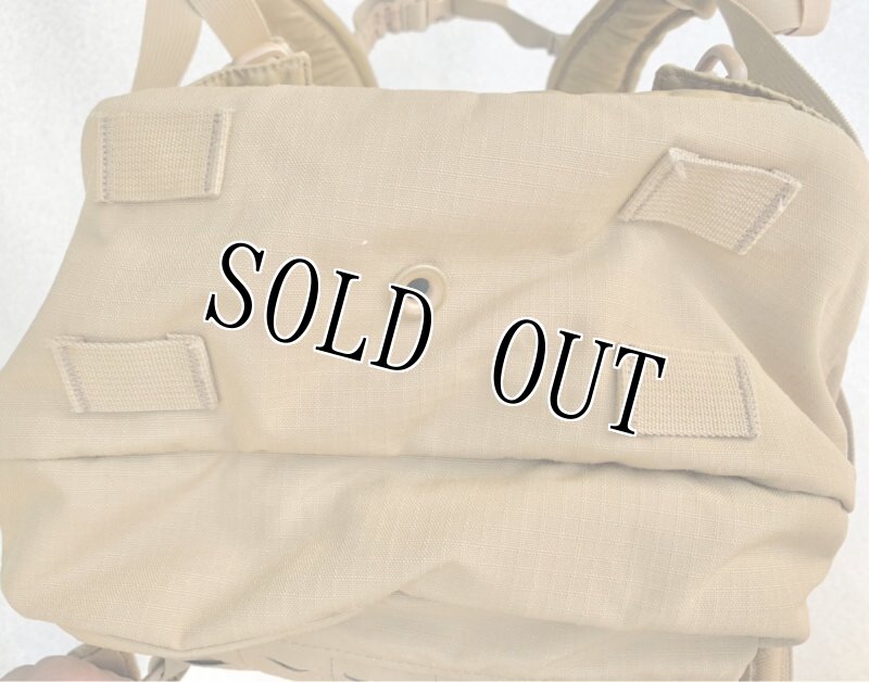 画像7: 米軍放出品  Camelbak  キャメルバック  ハイドレーションバッグ H.A.W.G（ホーグ）　コヨーテ (7)