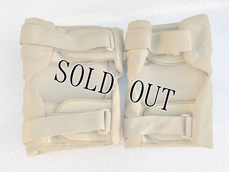 画像2: 米軍実物 海兵隊 BIJAN (B.P.E)   プロテクティブ　ニーパッド (2)