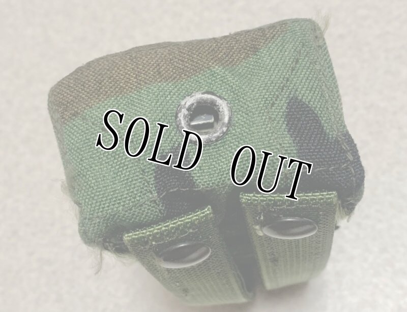 画像6: 米軍実物 ダブルマ ガジンポーチ MOLLE II M4/M16 ウッドランド (6)