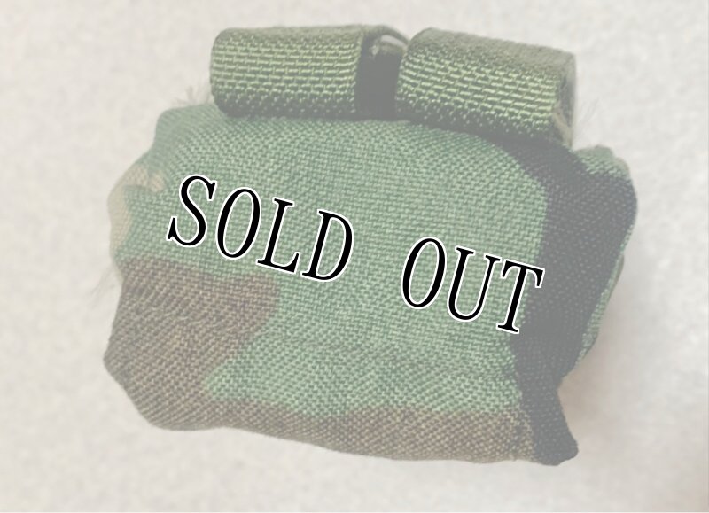 画像7: 米軍実物 ダブルマ ガジンポーチ MOLLE II M4/M16 ウッドランド (7)