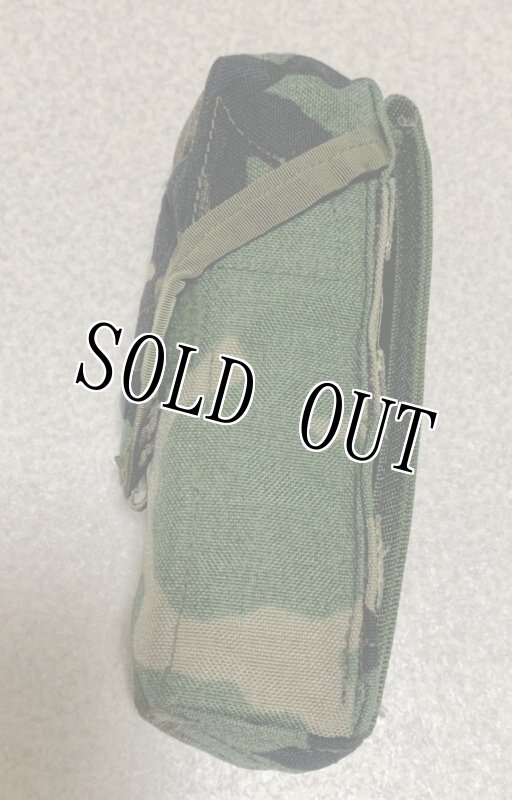 画像4: 米軍実物 ダブルマ ガジンポーチ MOLLE II M4/M16 ウッドランド (4)