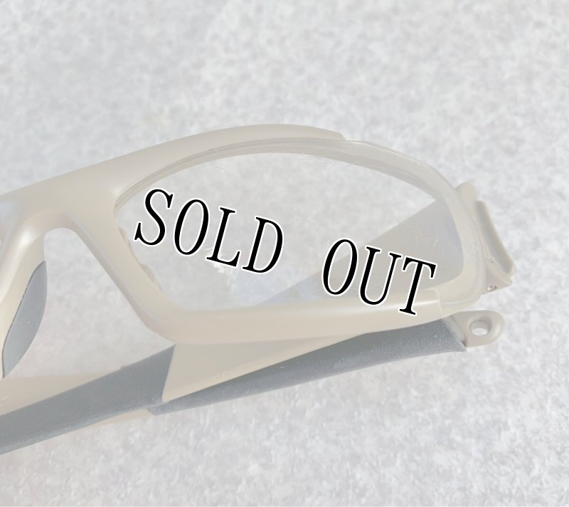 画像11: 米軍放出品 ESS CDI サングラス フレーム (11)