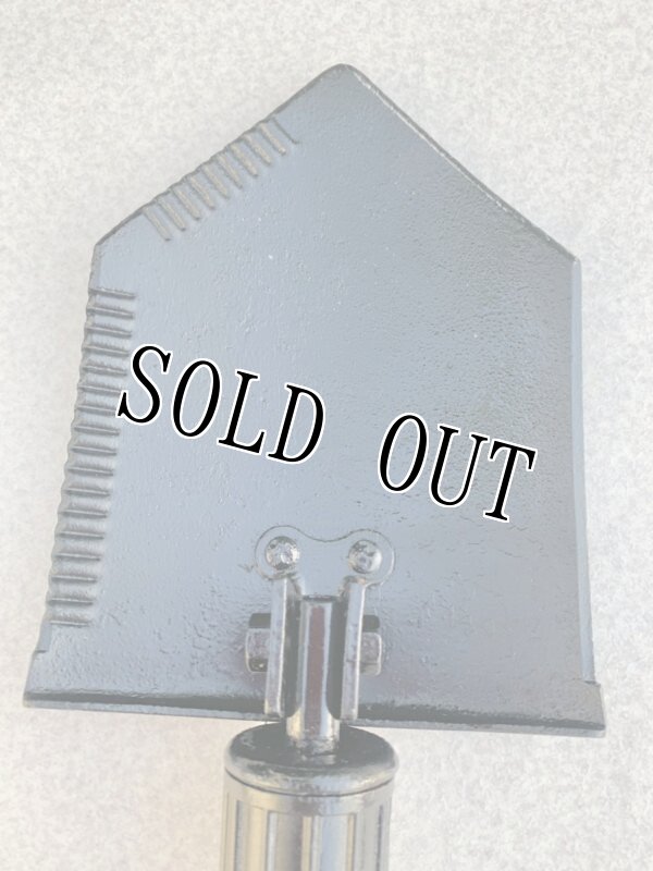 画像3: 米軍実物 US GI E-TOOL 三つ折 フォールディングショベル (ケース付き)  (3)