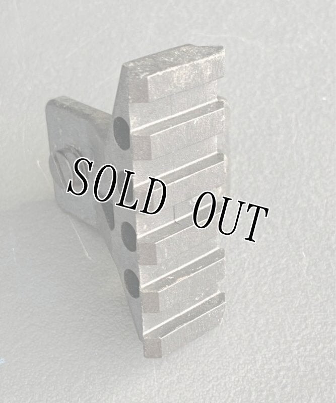 画像4: 米軍実物　AN/PSQ-18A レーザーサイト 20mmブラケットパーツ (4)