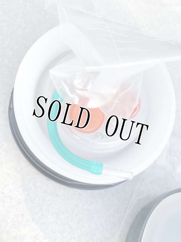 画像8: 米軍実物 Pocket BVM (Black Case) PBVM-C 手動酸素マスクSARC バルブ付手動吸入器 (8)