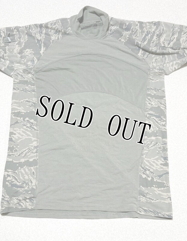 画像2: 米軍放出品　MASSIF　ABU　コンバットシャツ　LARGE (2)