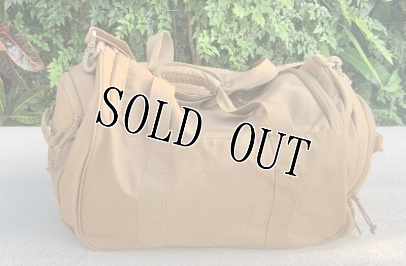 画像3: 米軍放出品 Highland Tactical ダッフル バッグ コヨーテ (3)