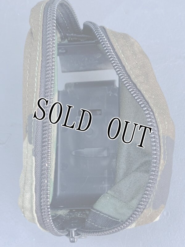 画像3: 米軍実物 M249軽機関銃用 ウッドランド 100RD マガジン    (3)