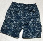 画像2: 米海軍実物　US NAVY,　迷彩ハーフパンツ 　MEDIUM (2)