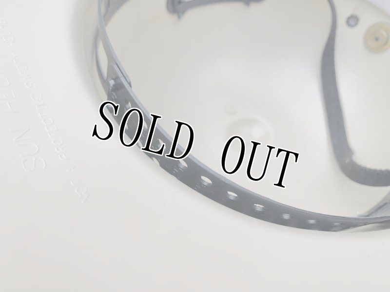 画像10: 米軍実物 USMC SUN HELMET  (10)