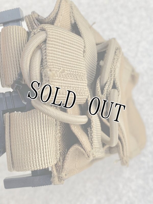 画像3: 米軍放出品 CONDOR シングル マガジンポーチ コヨーテ (3)