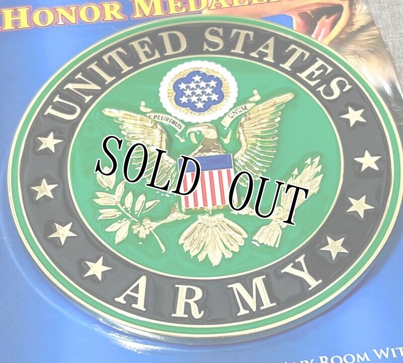画像2: 米軍放出品 U.S.ARMY MEDALLIONS 壁掛け エンブレム/バッジ (2)