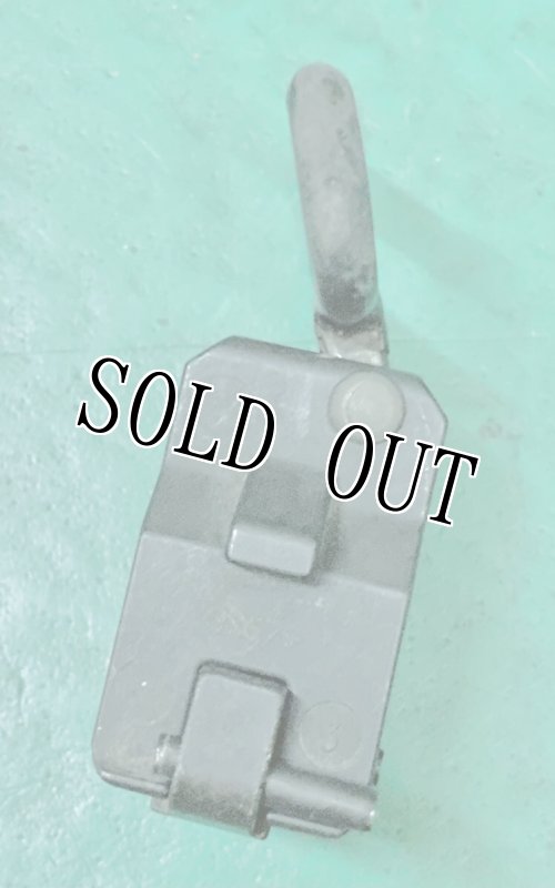 画像3: 米軍実物 M4 M16 COLTフロント サイドスリング アダプター ピン (3)