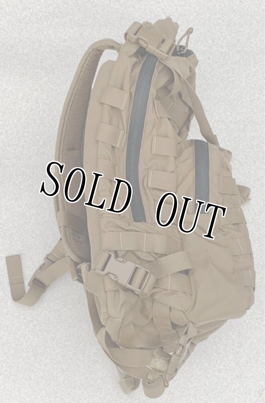 画像7: 海兵隊実物 USMC PACK  FILBE アサルトパック コヨーテ (7)