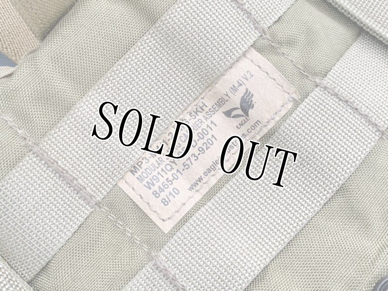 画像3: 米軍実物 EAGLE MODULAR 3 MAG CARRIER ASSEMBLY  (M-4)V.2 MP-3-M4/1-2-MS-5KH (3)