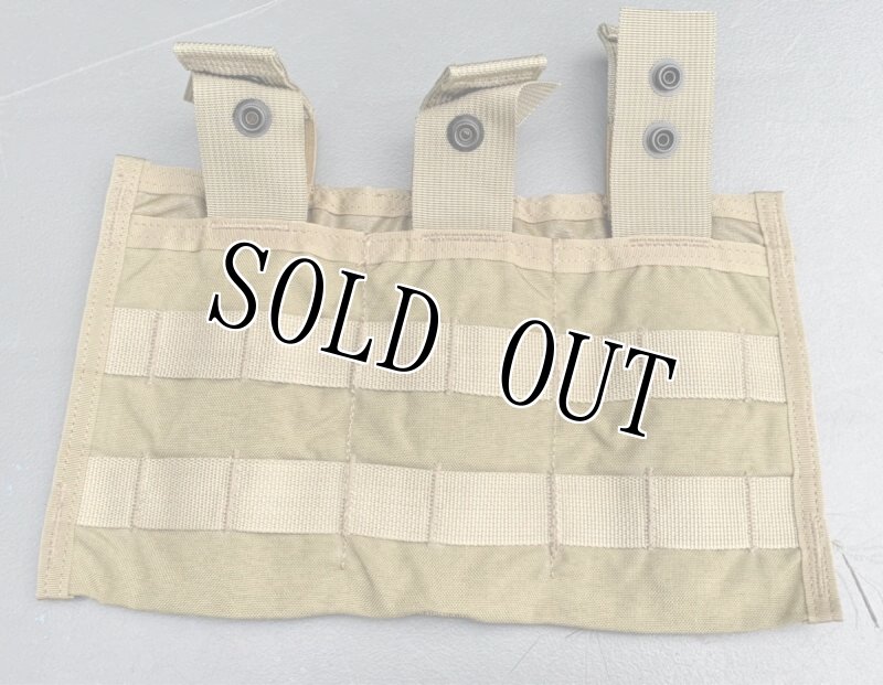 画像1: 米軍実物 EAGLE MODULAR 3 MAG CARRIER ASSEMBLY  (M-4)V.2 MP-3-M4/1-2-MS-5KH (1)