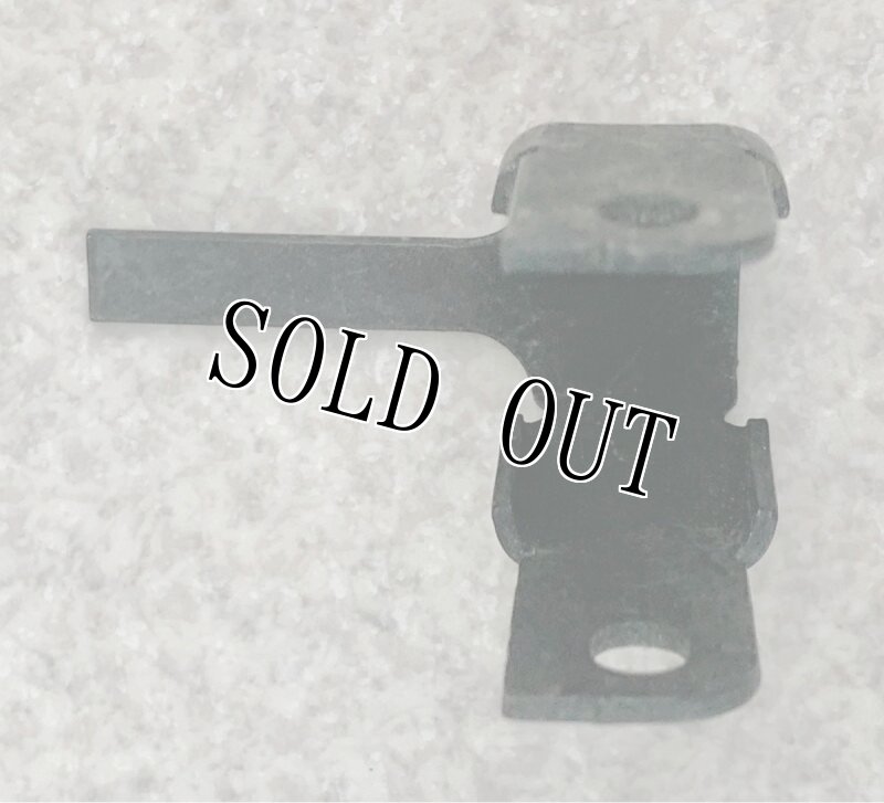 画像5: 米軍実物 M203 グレネードランチャー バレル   マウント ブラケット (5)