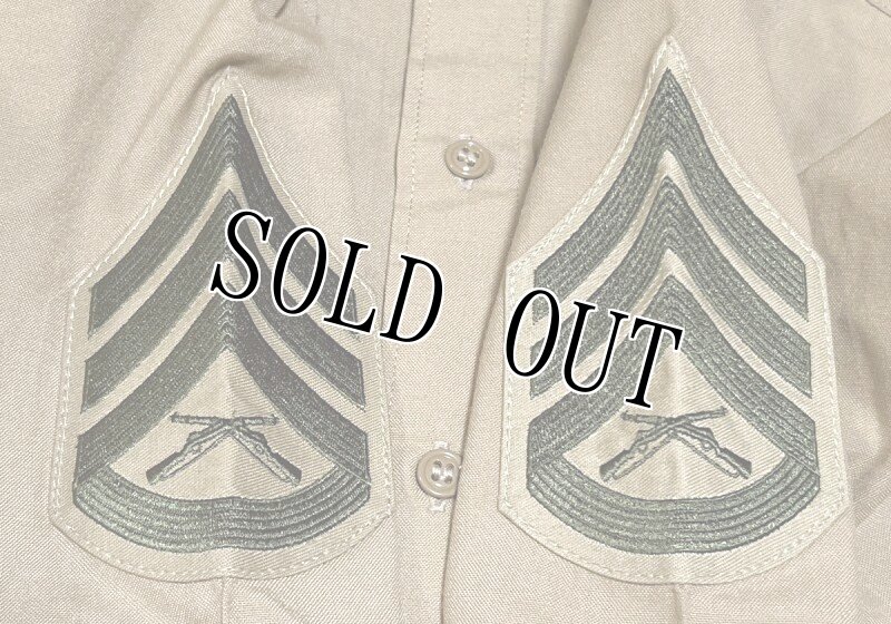 画像2: 米軍放出品,USMC　サービスドレスシャツ　16×36 (2)