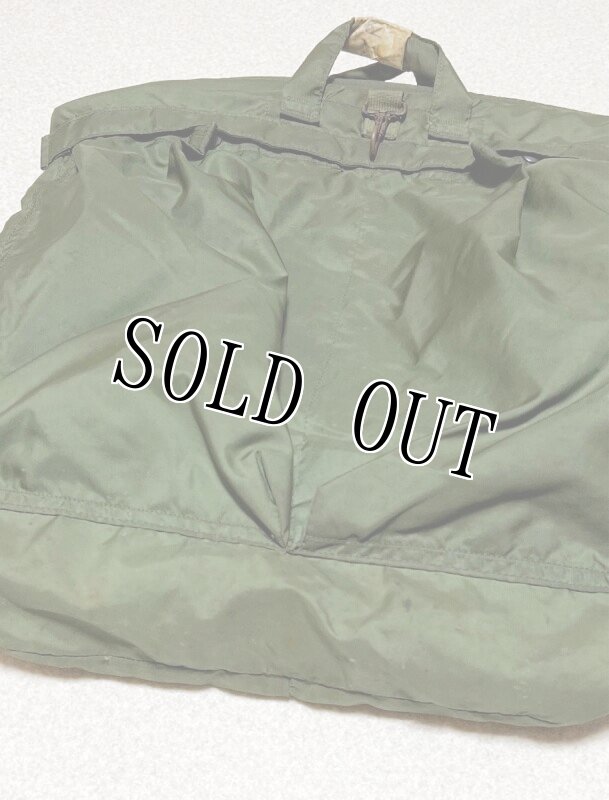 画像2: 米軍実物　ヘルメットバッグ　OD (2)