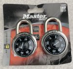 画像1: 米軍放出品 Master Lock マスターロック ダイヤル式南京錠 1500T 2個セット (1)