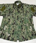 画像2: 米軍実物,US NAVY,　AOR2　NUW　迷彩ジャケット　TYPEIII　35 X-SHORT (2)