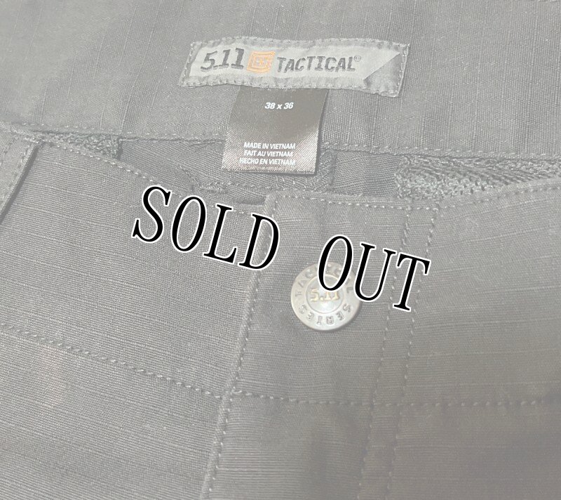 画像3: 米軍放出品 5.11 タクティカルパンツ 38/36 (3)