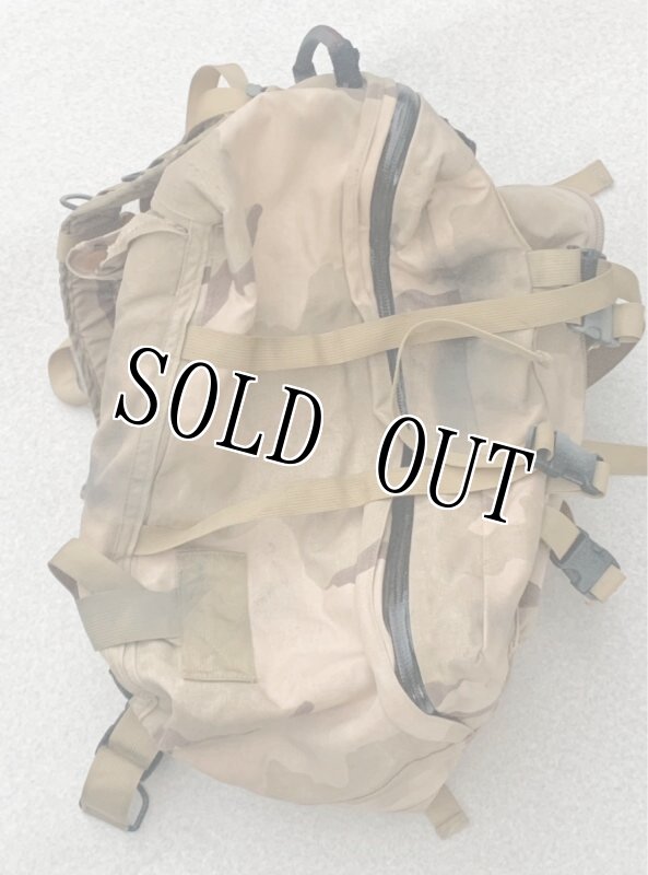 画像2: 米軍実物 U.S.Navy SEALs デザート3c バッグパック (2)